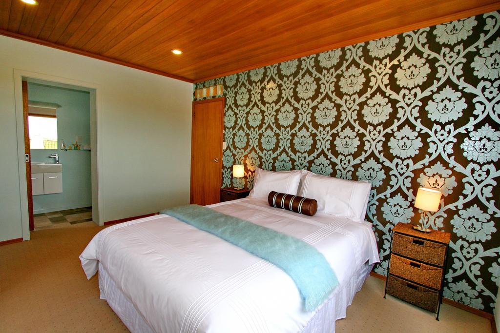 Absolute Beachview B & B Whitianga Room photo