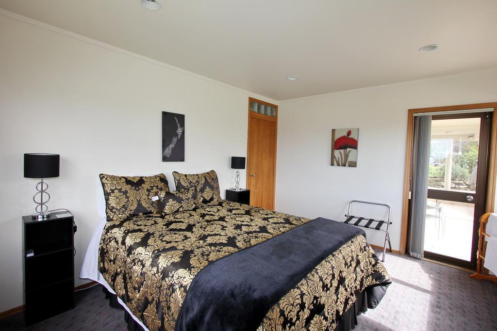 Absolute Beachview B & B Whitianga Room photo